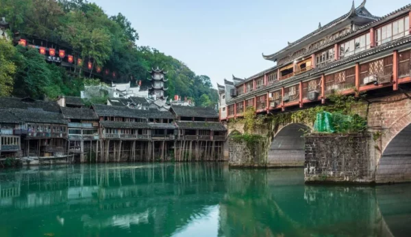 Tour Phượng Hoàng Cổ Trấn - Thiên Tử Sơn 6 Ngày 5 Đêm - Hình ảnh 3